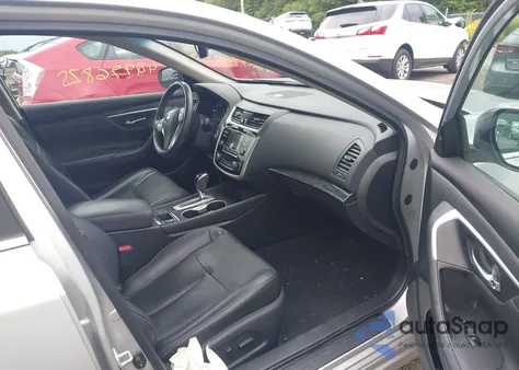 2018 Nissan Altima 2.5 Sl z USA, uszkodzony, nr VIN 1N4AL3AP8JC239441